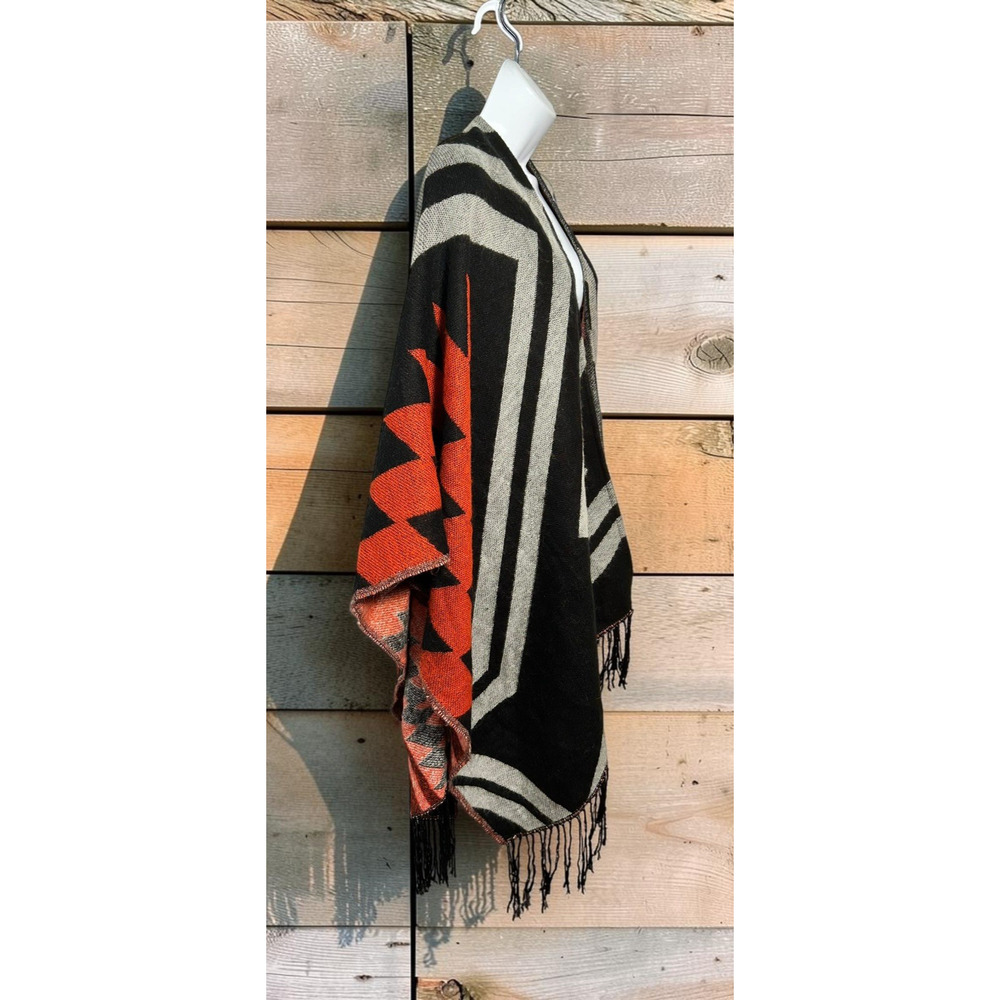 Express Blanket Scarf Poncho Red Black Fringe Wrap One Size Warm Western - Picture 2 of 4